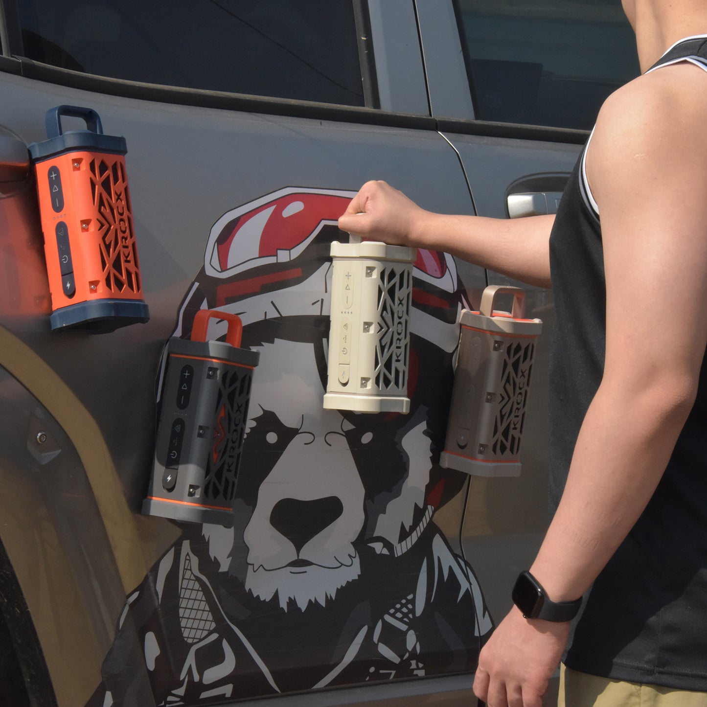 KROCX TRAVOR All-Aluminum Outdoor Bluetooth Speaker – Full-Metal Armor, IP68, Magnetic Mount, Bassup